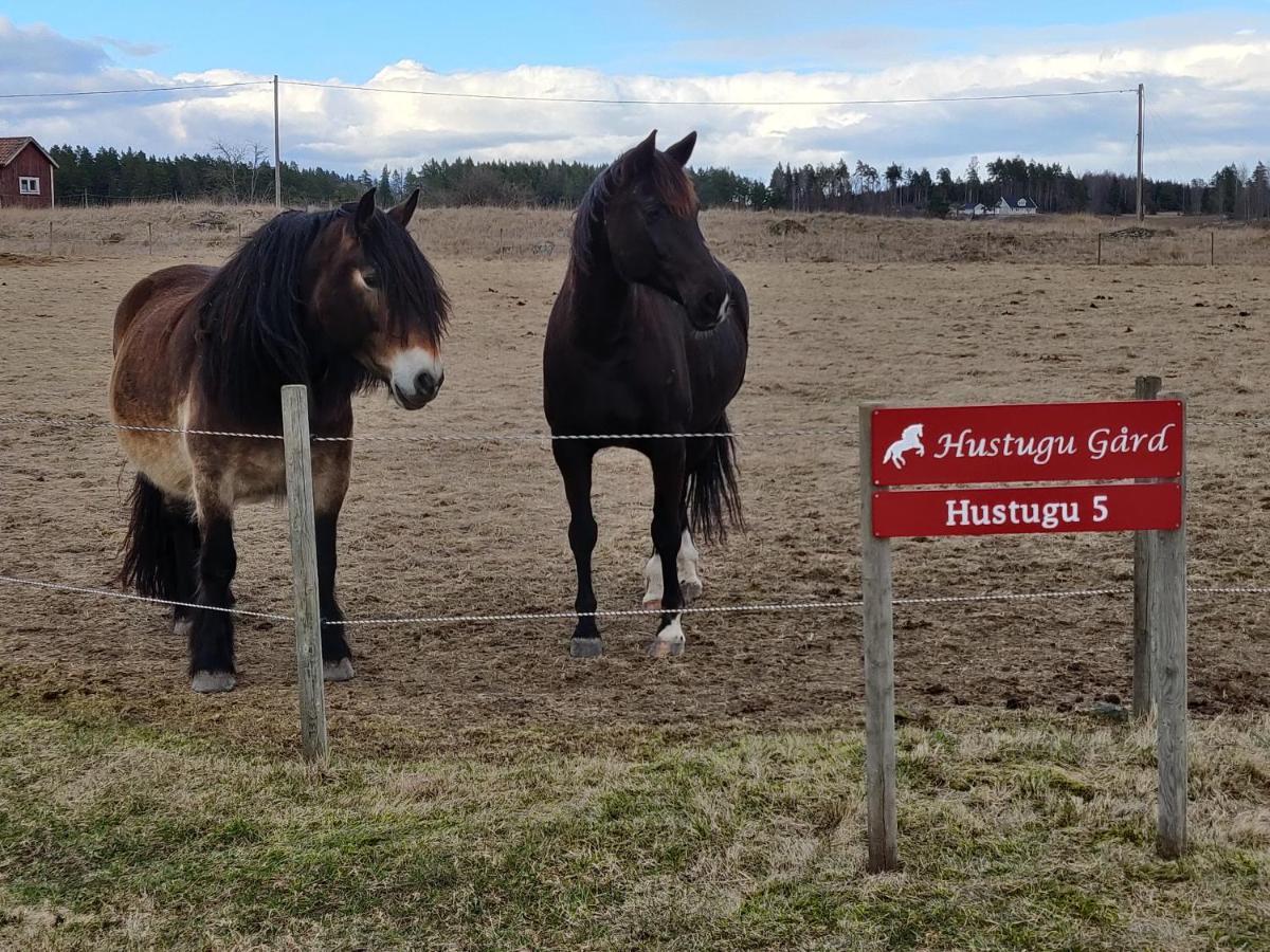 Hustugu Gard Villa Orsundsbro Bagian luar foto