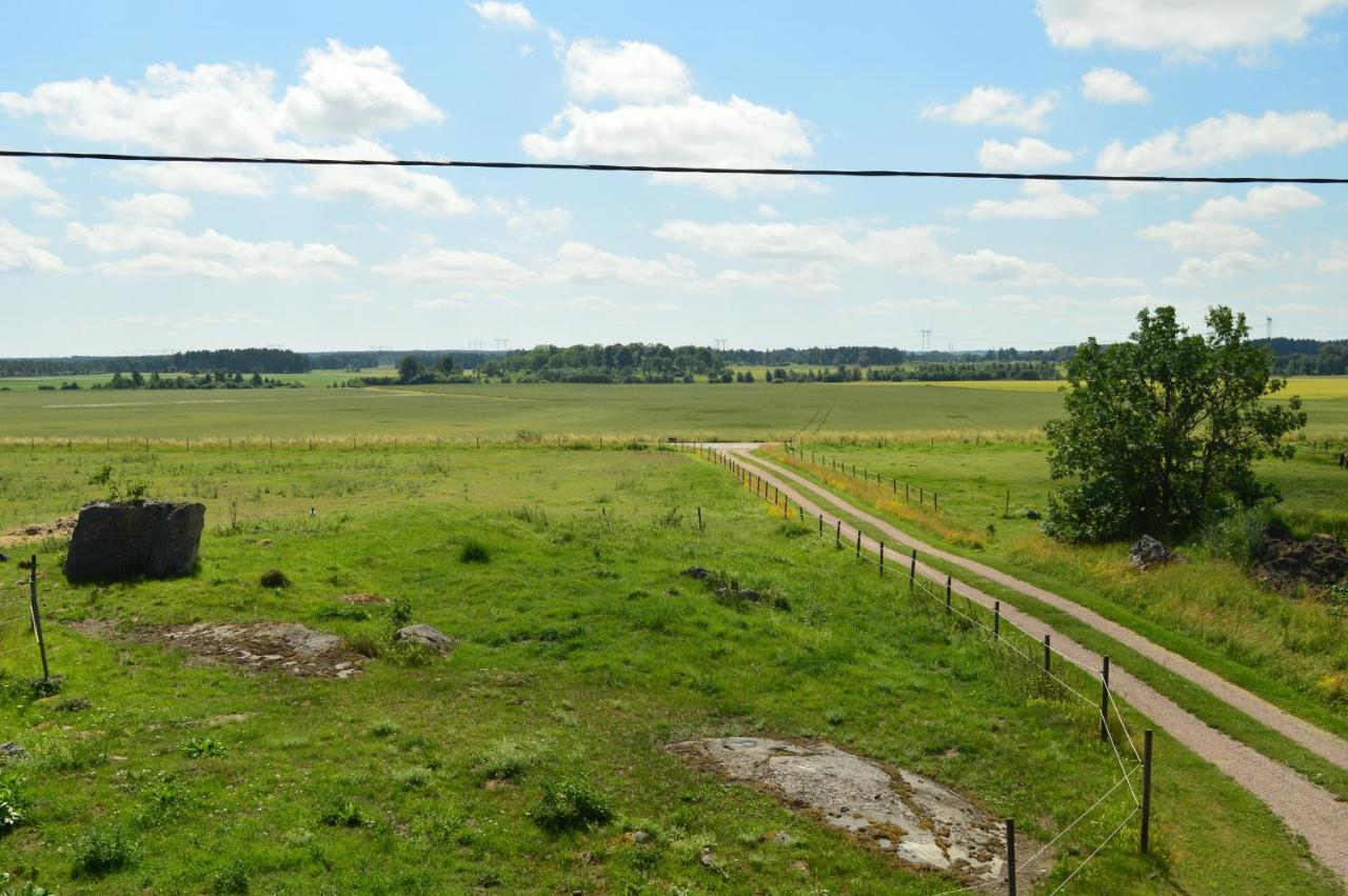 Hustugu Gard Villa Orsundsbro Bagian luar foto